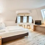 Hotel Leipziger Hof 4*