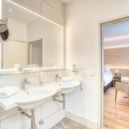 因斯布鲁克莱比锡霍夫酒店