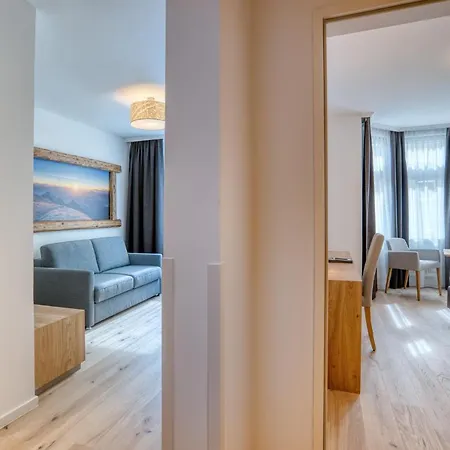 Leipziger Hof Hotell 4*