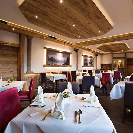 لايبزيغر هوف انسبروك 4*