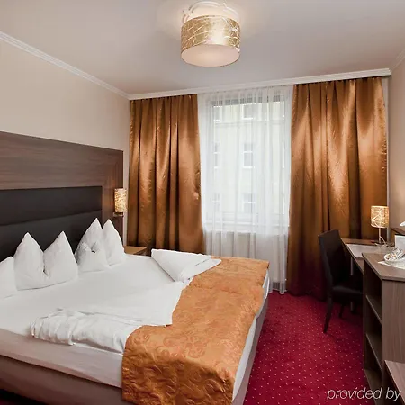 Leipziger Hof Hotel 4*